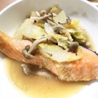 白菜と鮭のチャンチャン焼き風