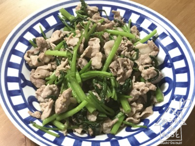 空心菜と豚肉の炒め物